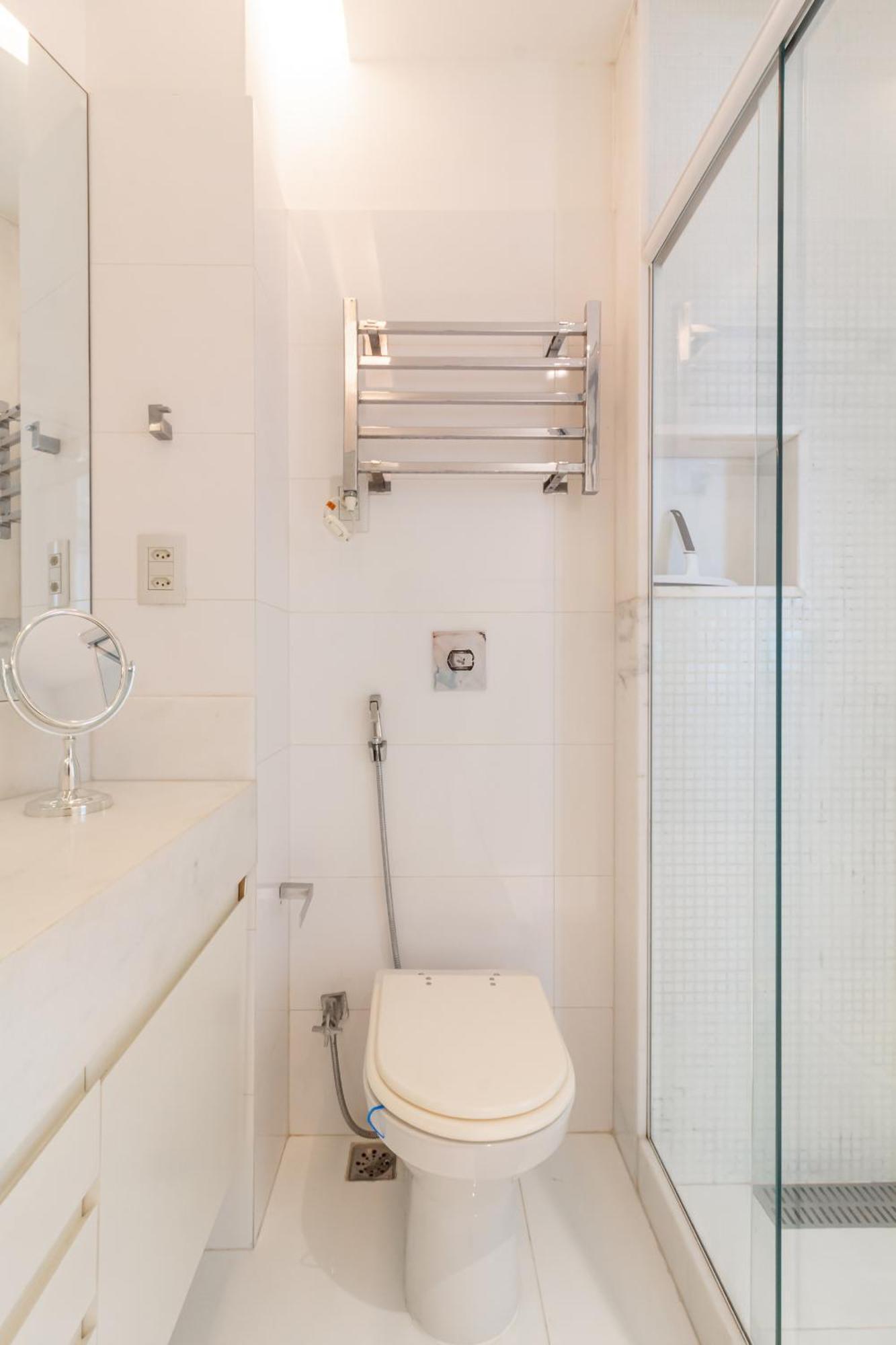 Apartamento Design Moderno Entre Ipanema E Copacabana - Bc405 *